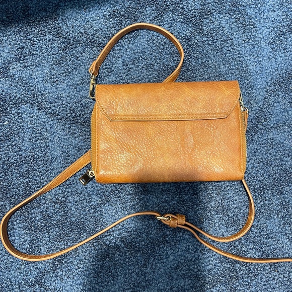 Urban Expressions Certified Vegan purse - Picture 2 of 10